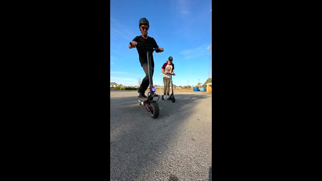 Drag Race 200 Vs 3 000 Electric Scooter