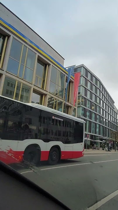 Hamburg Germany и наши Украинские флаги Німеччина Гамбург - YouTube