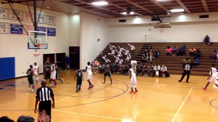 Midland Valley closes the half strong, leading 25-...