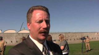 Dog training program in penitentiary offers second chances
