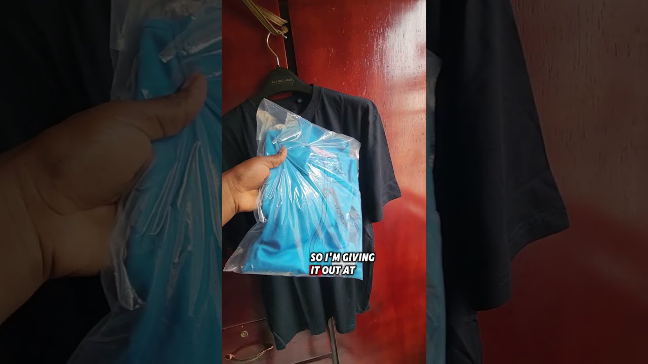 Roundneck T-Shirt
