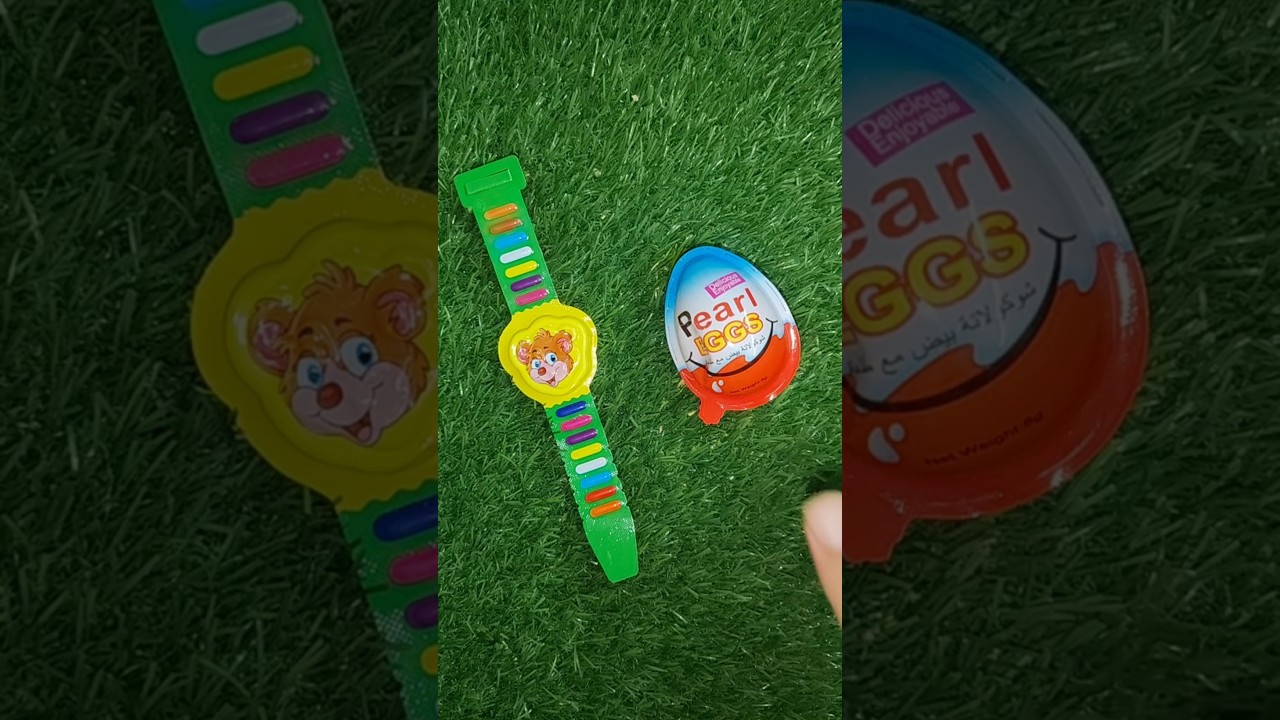 Crack and open Kinder joy egg combo With Green Candy Wali Gharee 