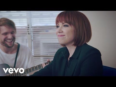 カーリー レイ ジェプセンの動画 Carly Rae Jepsen I Really Like You Make Room Concert Oricon News