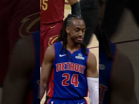 Daniss’ 21 pts (7-7 FG) are the most points in a quarter from a bench player in franchise history