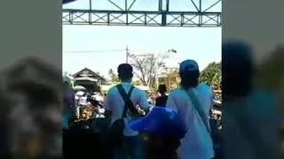 Daeren Okta . Suasana Daeren Okta saat manggung rame sekali