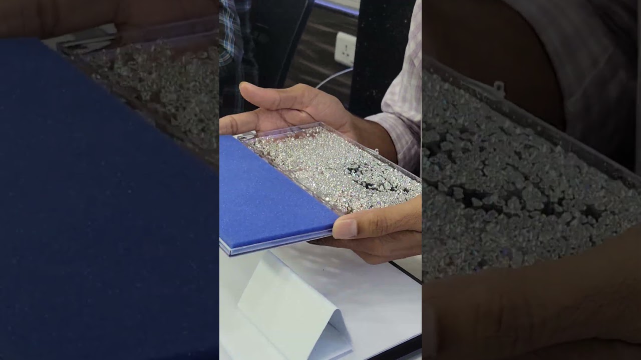 loose diamonds in a box