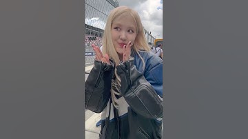 Rosé Provided The Chequered Flag In Miami! 🩷🖤