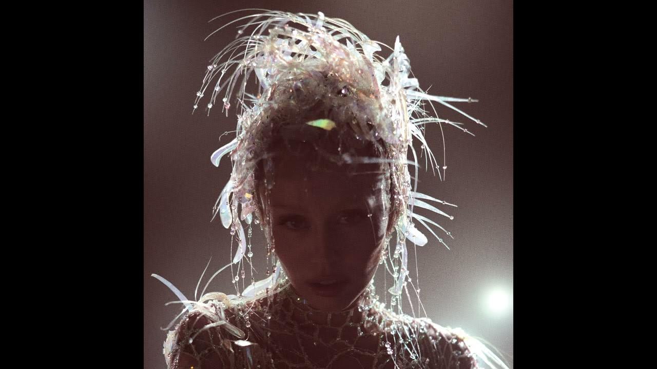 End Of The World (Instrumental) (Audio) - Miley Cyrus End Of The World (Instrumental) (Audio) - Miley Cyrus