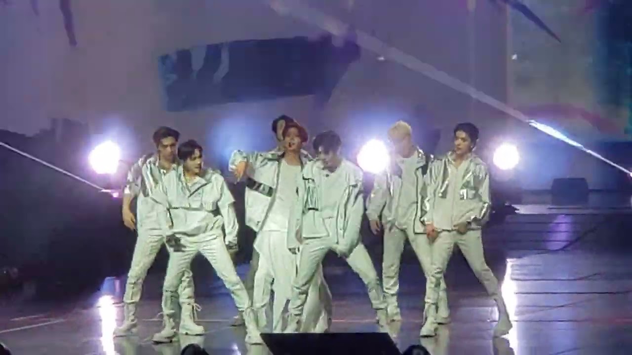 ENHYPEN  'Blessed-Cursed' 'FATE PLUS' WORLD TOUR in ANAHEIM 2024