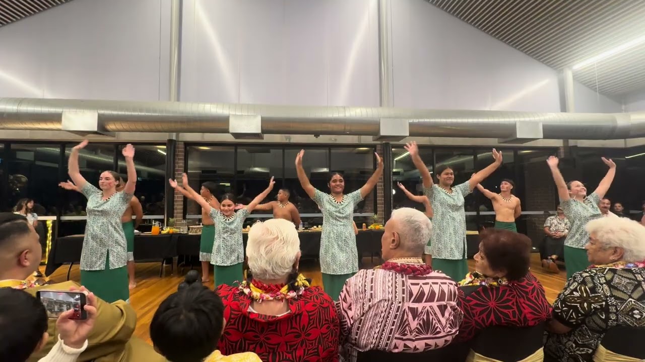 Papa’s Lipoi 70th birthday performance 