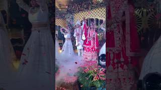 #brideandgroom Grand Entry #couple #shadi #sangeet #bridegroomentry