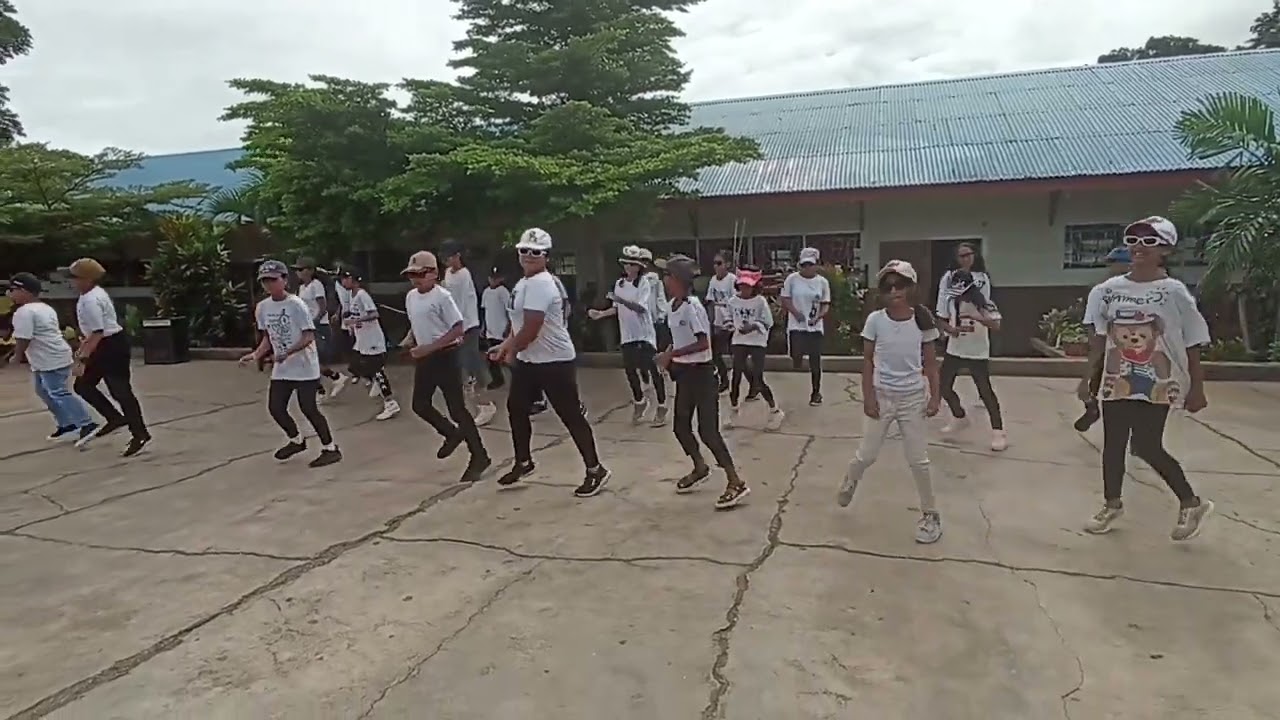 TARI WASISI OLEH KLS 5 SD BAMPEL MERAUKE