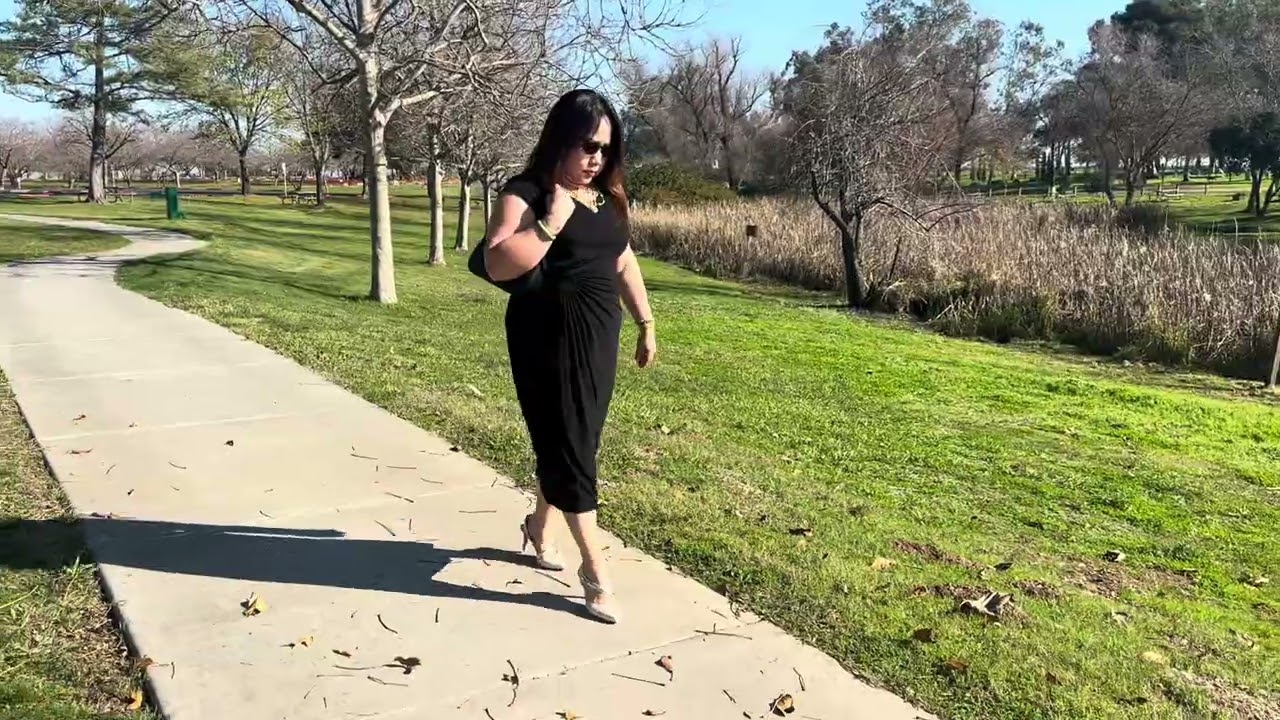 Ib ntsais muag xwb twb laus tag