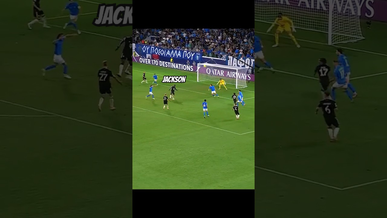 Jackson opens his Bayern account with his first goal! 🔥⚡