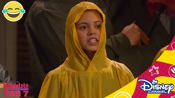 De Middelste van 7 | Spanning in de winkel | Disney Channel BE