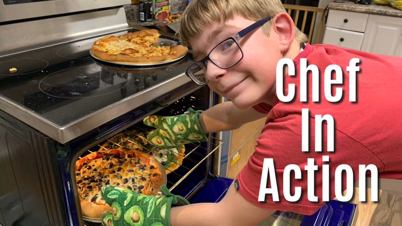 Приключения 13-летнего шеф-повара по приготовлению пиццы | Домашняя пицца и семейная настольная игра