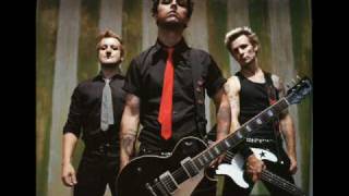 Video thumbnail of "Green Day - American Idiot"