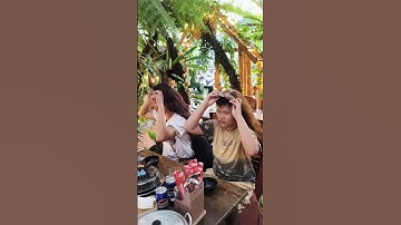 Ngồi ăn cũng cài tóc giả đẹp nhé #toccainuadau