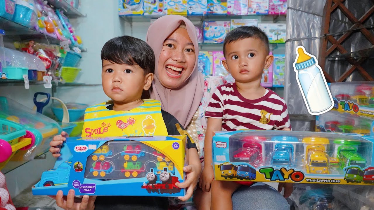 MAINAN AZAM RUSAK 🤕 DUA BAYI LUCU BELI MAINAN