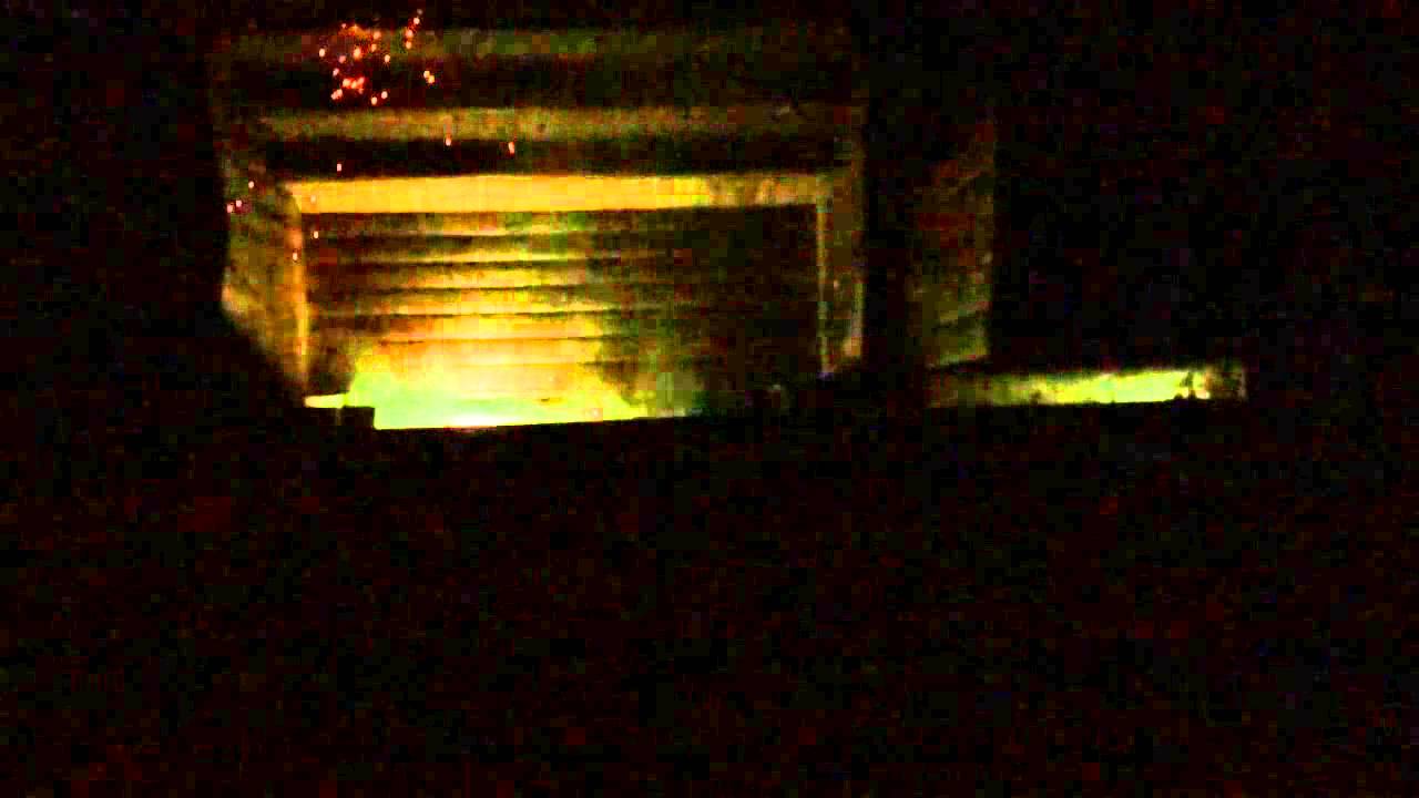 screaming bomb - YouTube