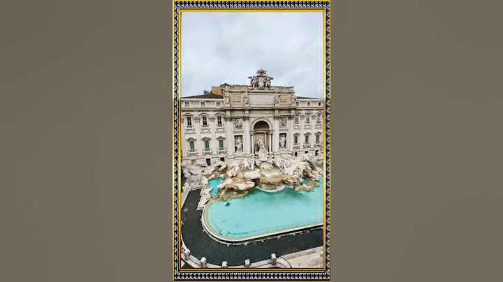 Rome Italy .  La Fontana di Trevi