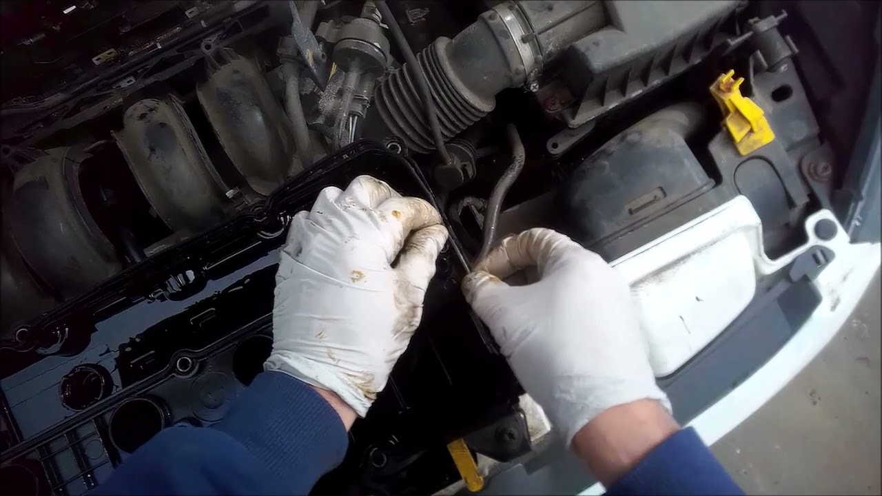 Fiesta 1.25 MK7 Rocker Cover Gasket Renewal