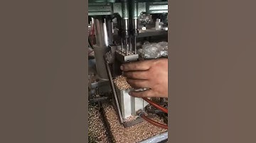 automatic multiple spindles tapping and drilling machine7