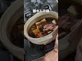 　酒、ミリン、醤油、キムチ、豚肉、ニラ、白菜、ネギ、豆腐、卵