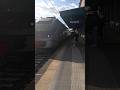 TrenItalia entrando en Pompei, Italia #italia #napoles #pompeya #trenitalia #shorts #viral