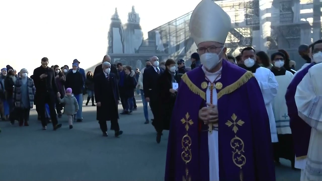 Lenten Station Penitential Procession on Ash Wednesday from Rome 2 March 2022 HD