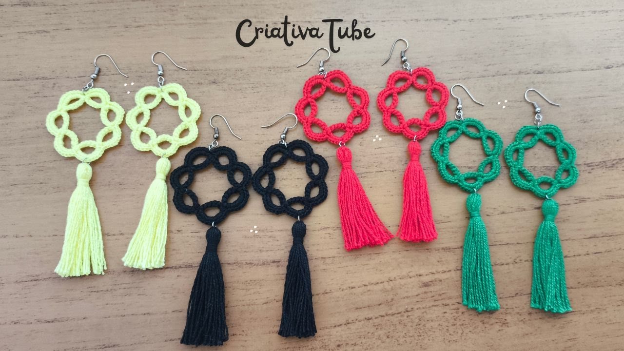 Puro luxo 🤑 Prepare-se para vender muito esse lindo brinco de crochê com tassel / Franja✨