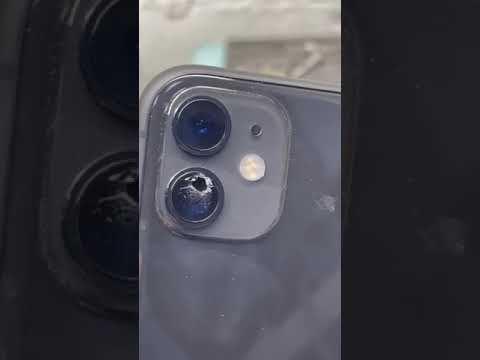 iPhone 11 -