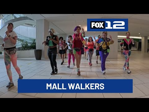Mall walking with the Food Court 5000 at Lloyd Center