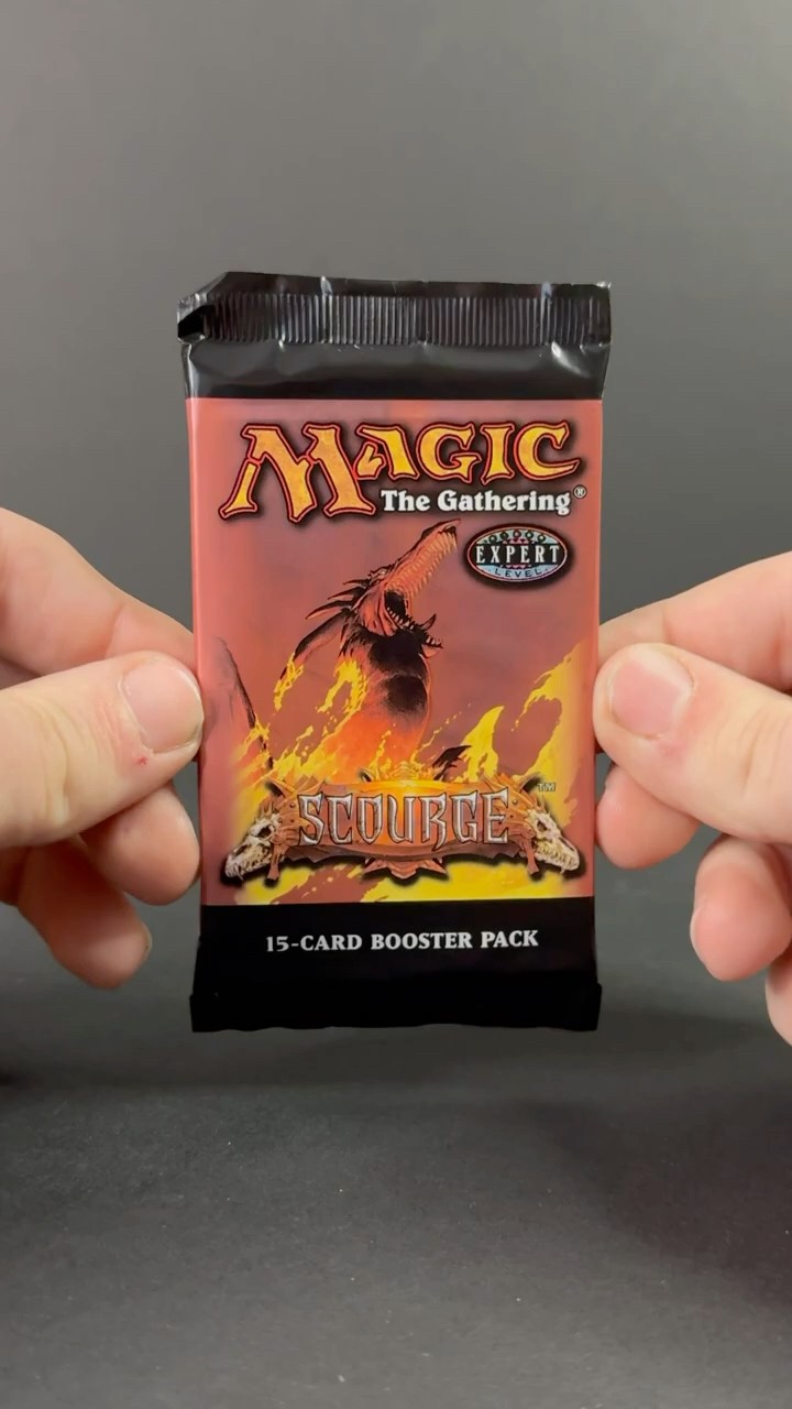 Opening a Scourge Booster Pack from 2003 #mtg #magicthegathering
