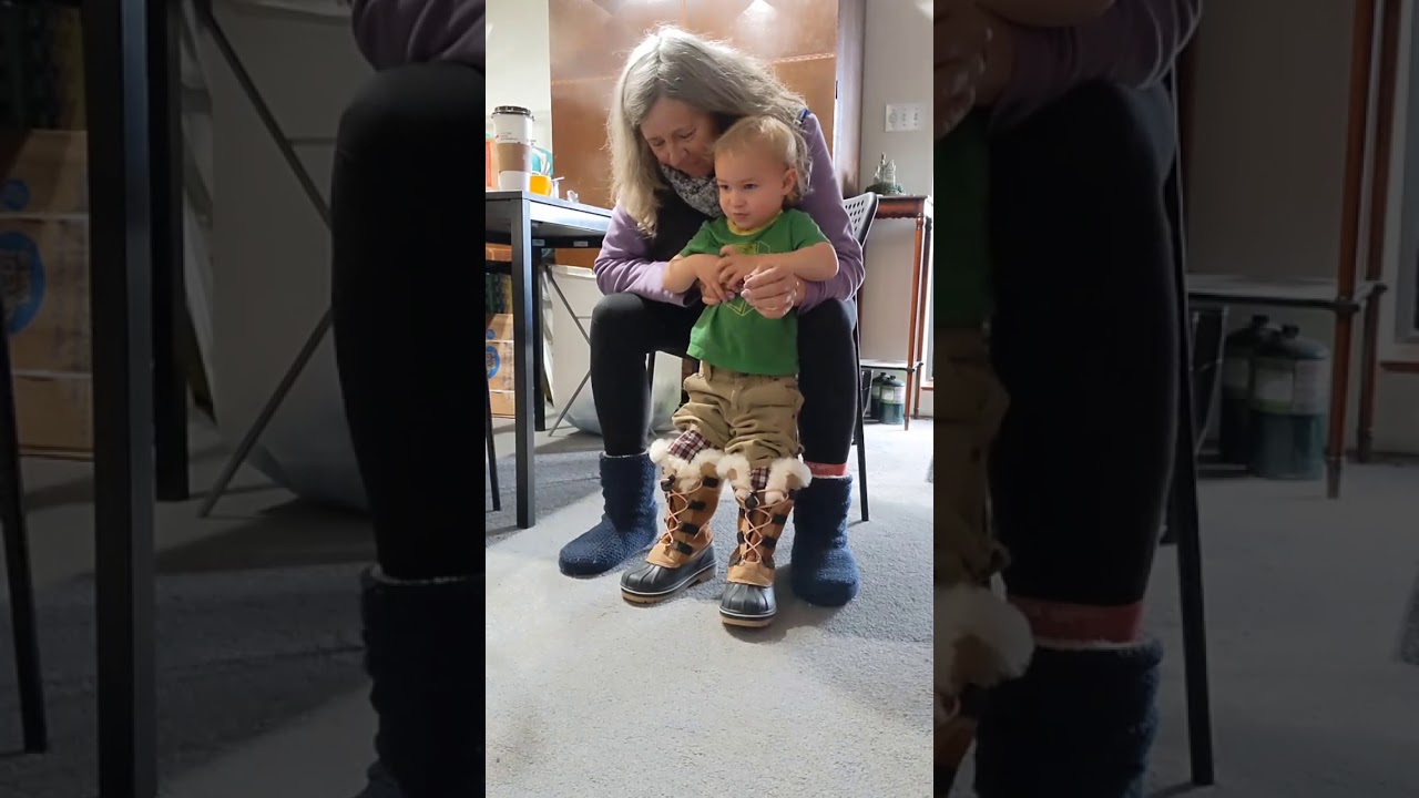 If the shoe fits... Gabriel and boots that are too big, Nov. 2020 YouTube
