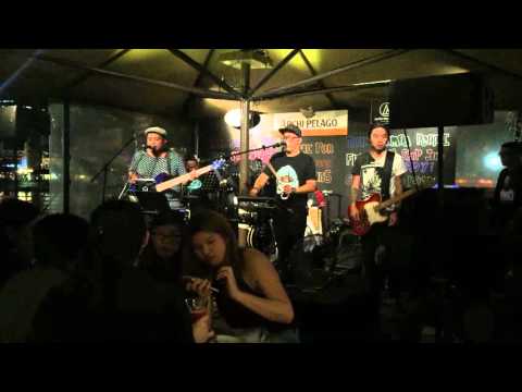 coldplay---hymn-for-the-weekend-(sweatshop-jam-live-band-cover)