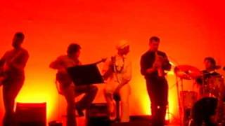NANCY FERRARO......Garota de Ipanema