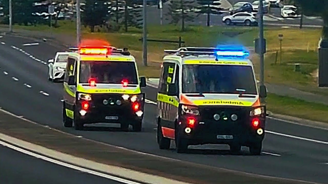 [NSW ambulance] Intensive Care+Medical Retrieval Ambulances