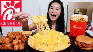 CHEESIEST MAC N' CHEESE! Chick-Fil-A Cheesy Mac N Cheese, Spicy Chicken Sandwich & Nuggets Mukbang CHEESIEST MAC N' CHEESE! Chick-Fil-A Cheesy Mac N Cheese, Spicy Chicken Sandwich & Nuggets Mukbang