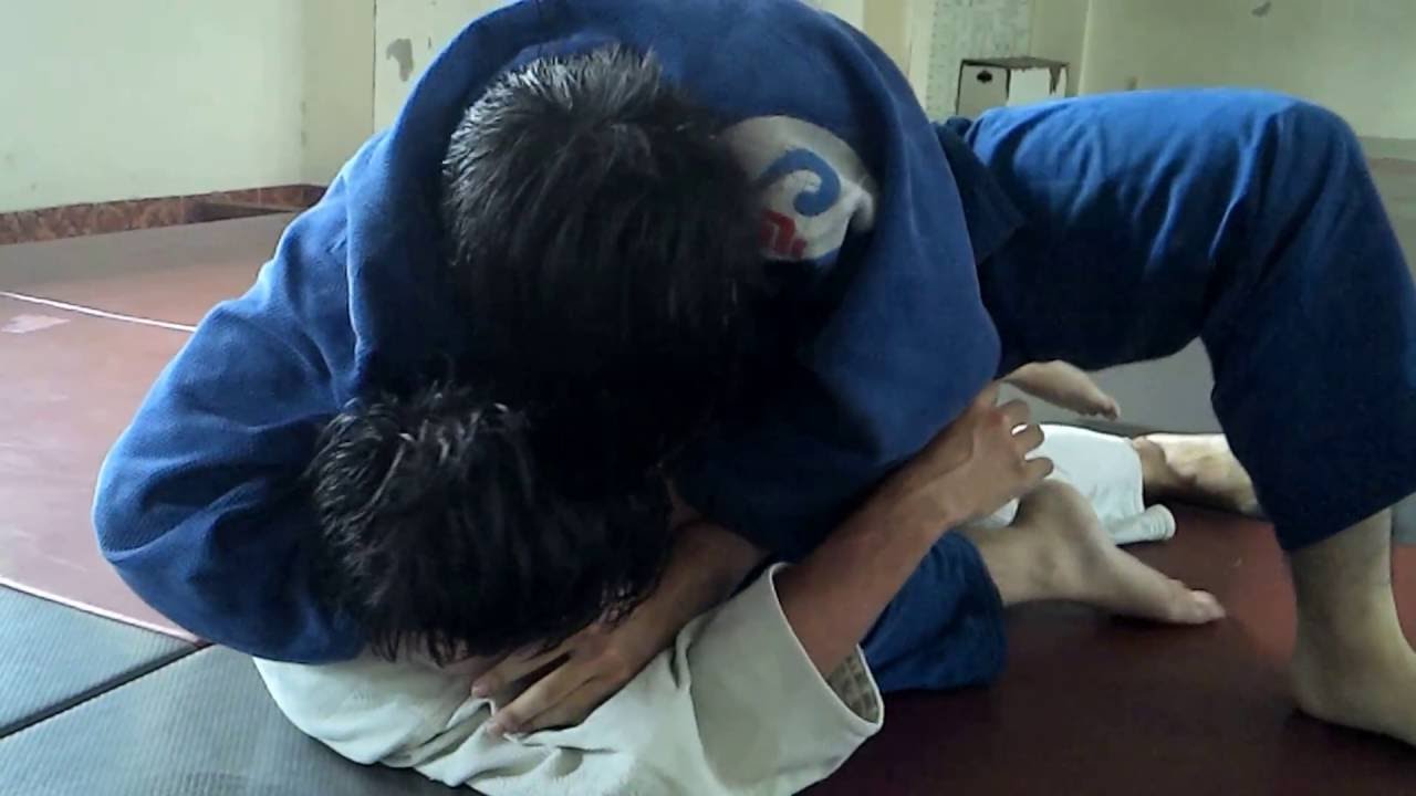 Judo ground fight Free sparring 70 YouTube