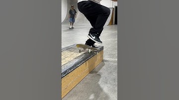 Switch front shove nose grind  #skateboarding