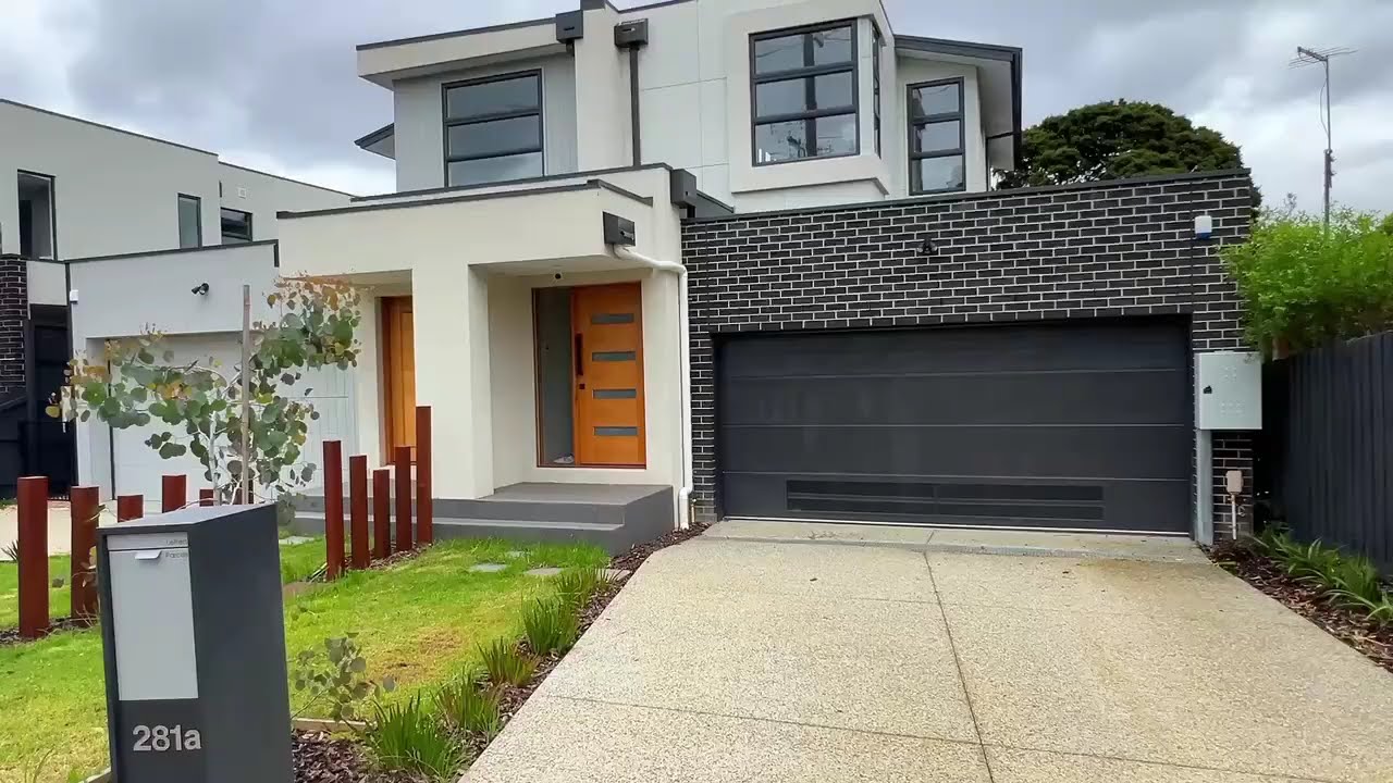 218A Blackburn Road, Doncaster East