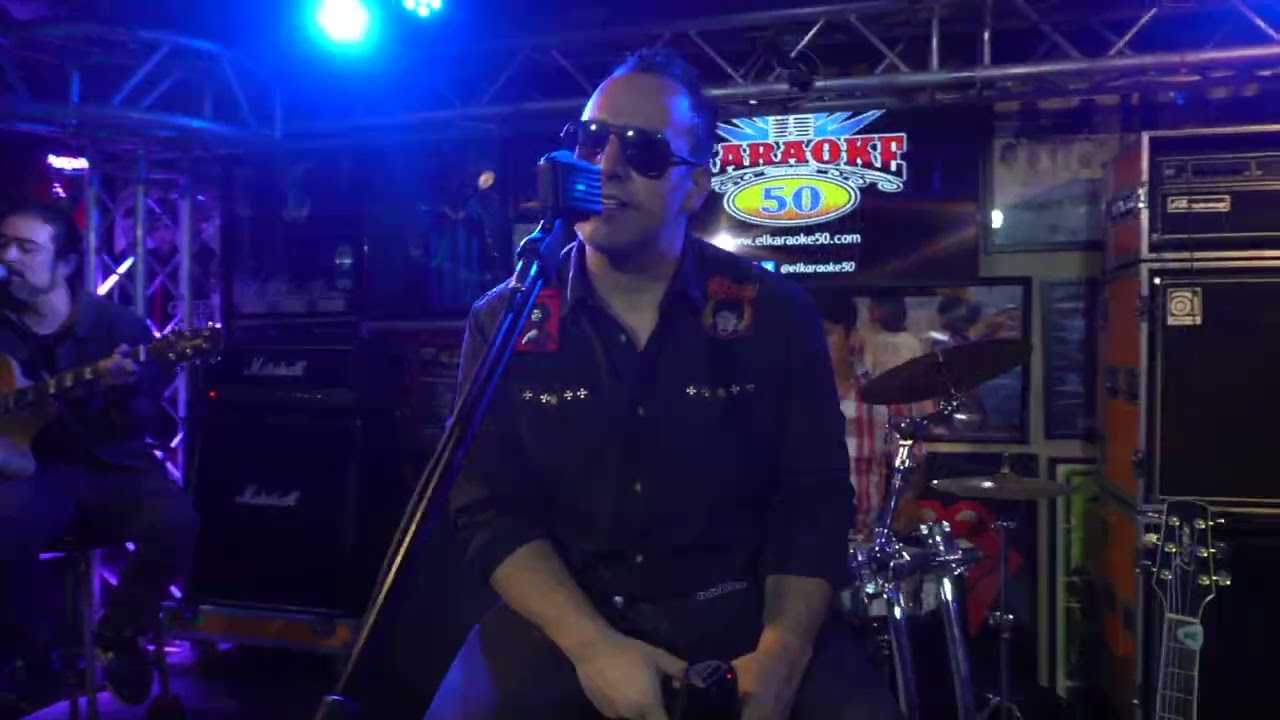 TUMBAS DE SAL ACUSTICO HEROES DEL SILENCIO ELVIS SUAREZ EL