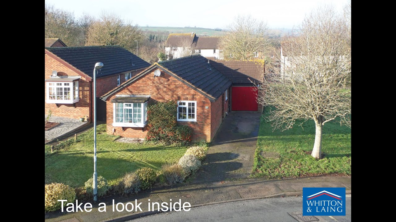 Smith Field Road, Alphington