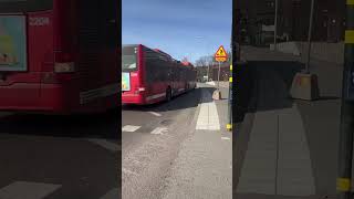 Nobina 2204 Ankommer Henriksdal