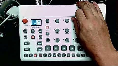 MODEL:Samples Tech House Jam (No Talking)