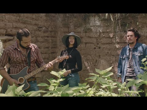 Andreu, Ángela Aguilar, Leonardo Aguilar - Aférrate A La Vida