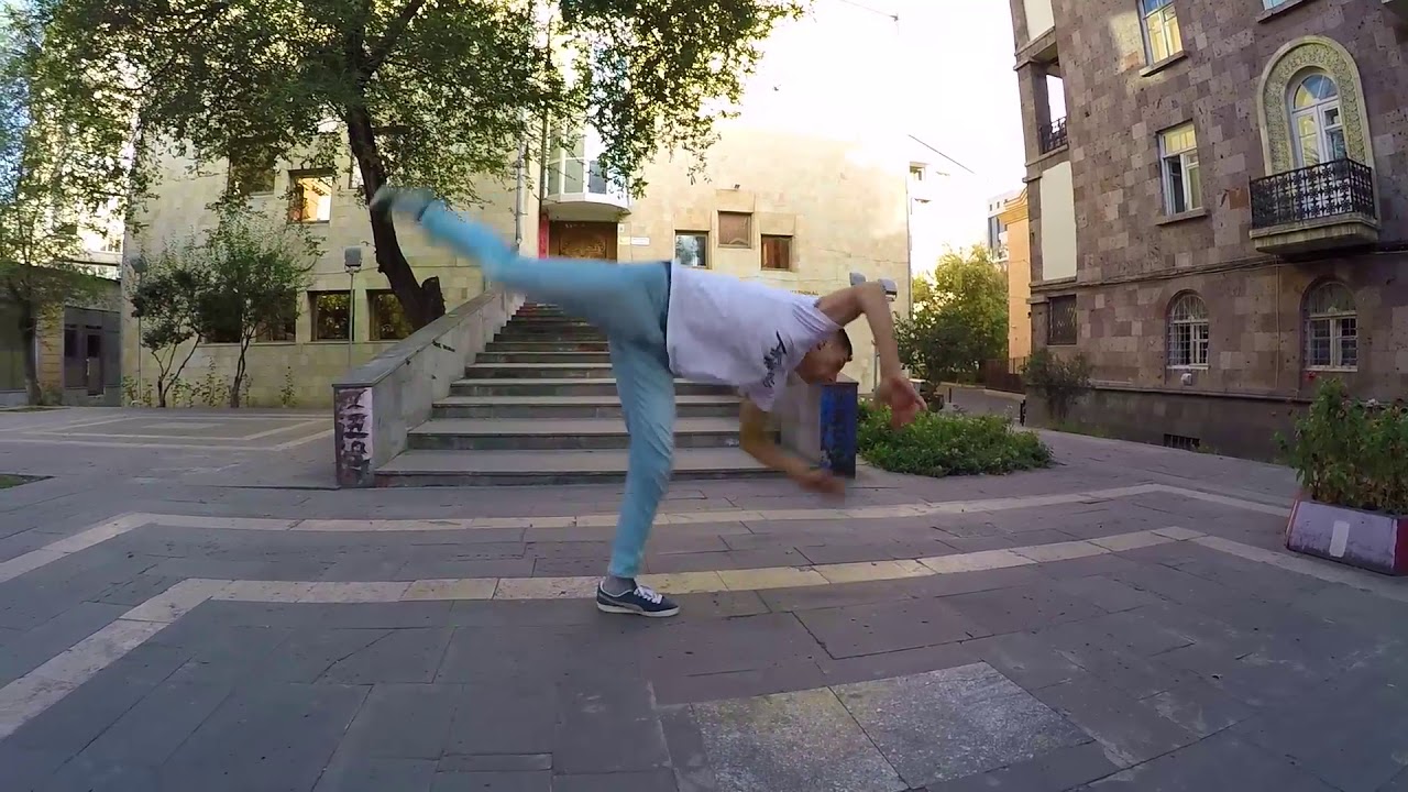 Breakdance+AcroStreet