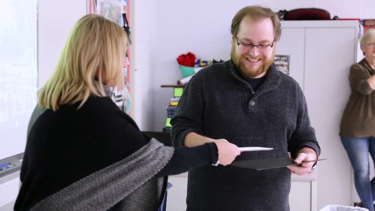 Holt Teacher Sean Haley Wins LU Outstanding Beginning Teacher Award