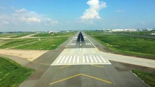 Pilot View - New Delhi Approach Landing